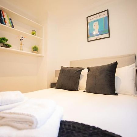 Perfect Location 4Bed 2 Bath Spacious Apartment London Eksteriør bilde