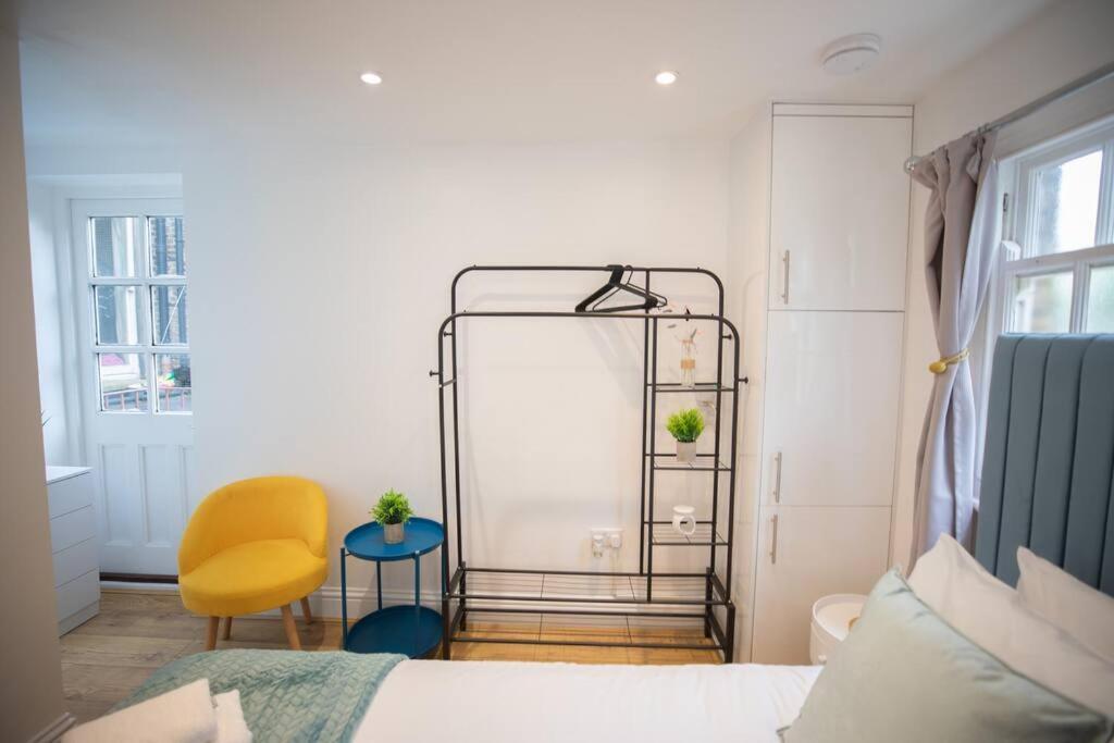 Perfect Location 4Bed 2 Bath Spacious Apartment London Eksteriør bilde